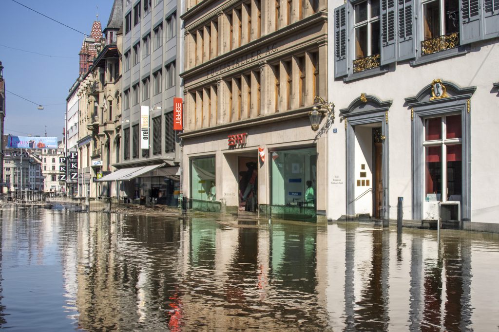 Oh mein Gott, ganz Basel steht unter Wasser!