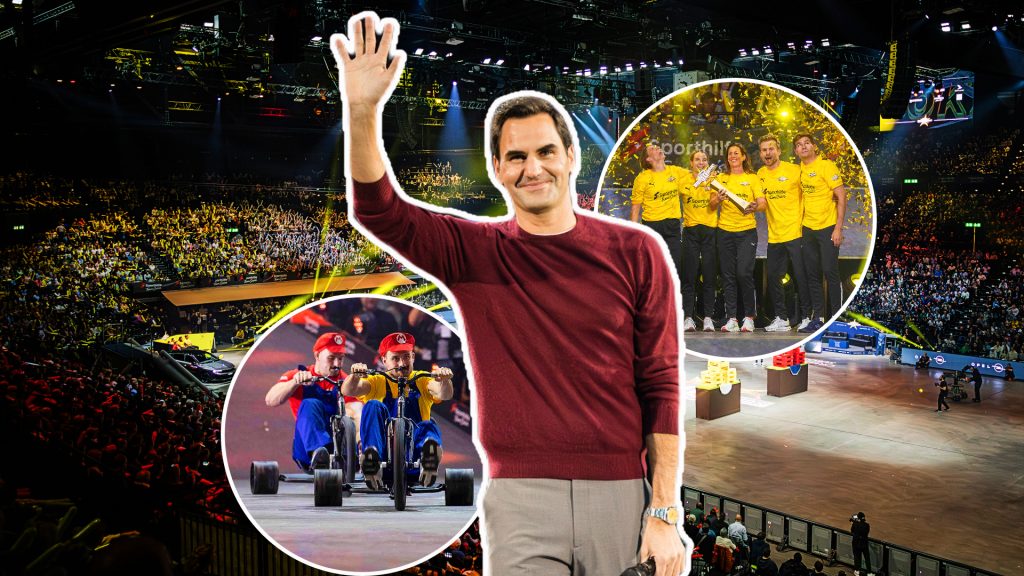 Federer rockt das Hallenstadion als Überraschungsgast