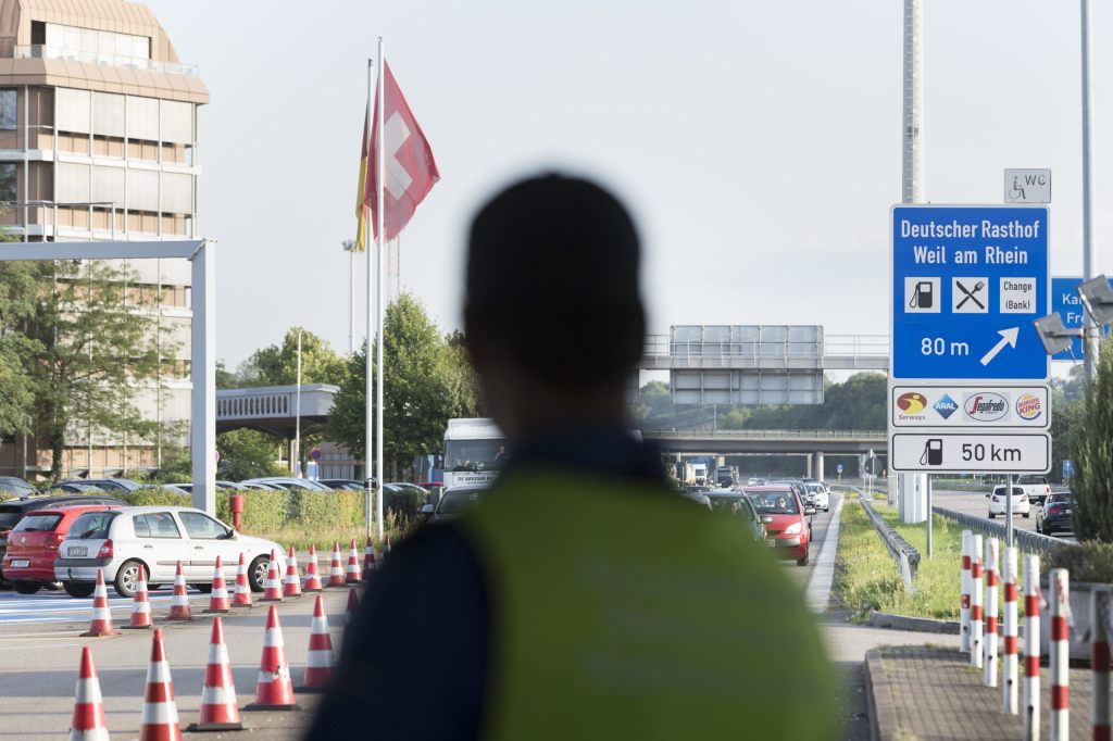 Deutschland verlängert Grenzkontrollen zur Schweiz bis 15. Dezember