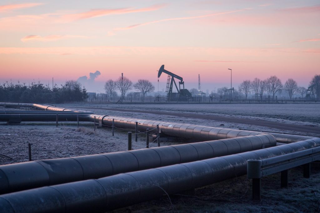 Verschärfung des Preisdeckels für russische Ölexporte in Drittstaaten geplant: Sanktionen zeigen Schwächen