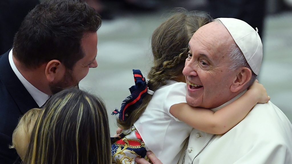 Papst Franziskus feiert 87. Geburtstag