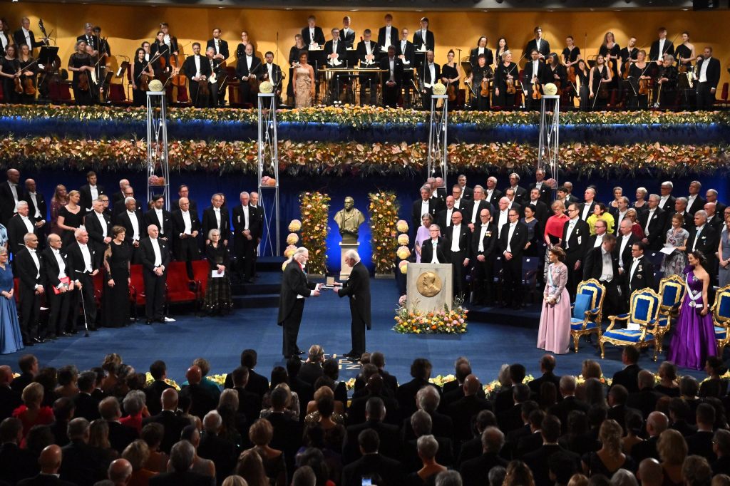 Nobelpreise in Oslo und Stockholm überreicht