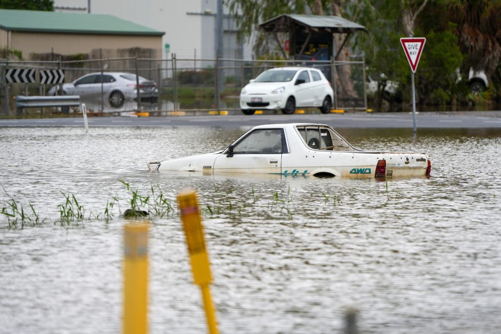 Unwetter und Überschwemmungen an australischer Ostküste