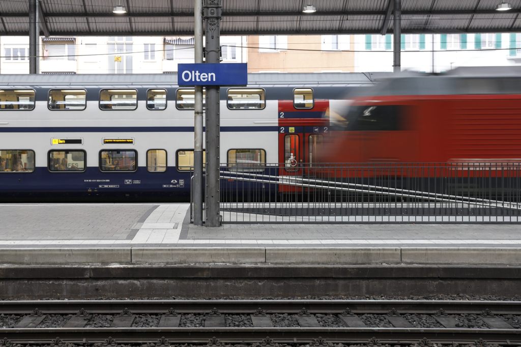 Wegen technischer Störung: Strecke zwischen Basel und Olten gesperrt