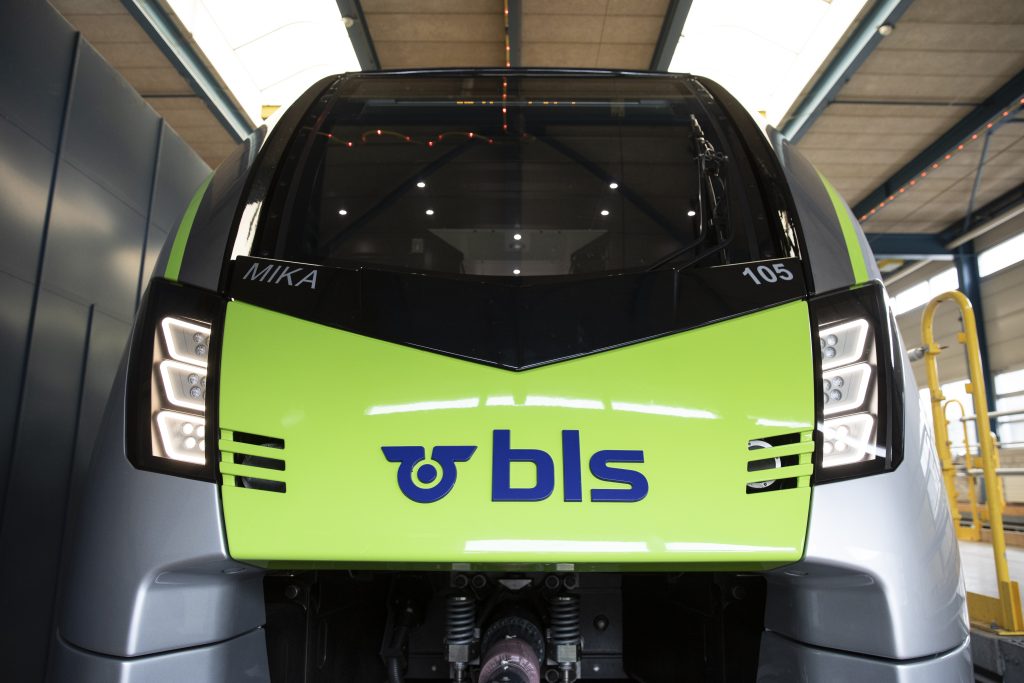 SBB und BLS wollen Halbstundentakt Biel-Delsberg-Basel einführen