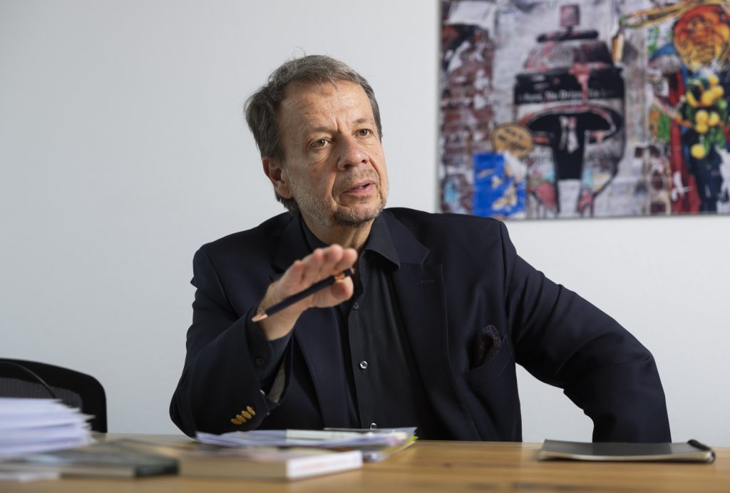 Knall bei der SRG Generaldirektor Gilles Marchand tritt vorzeitig ab