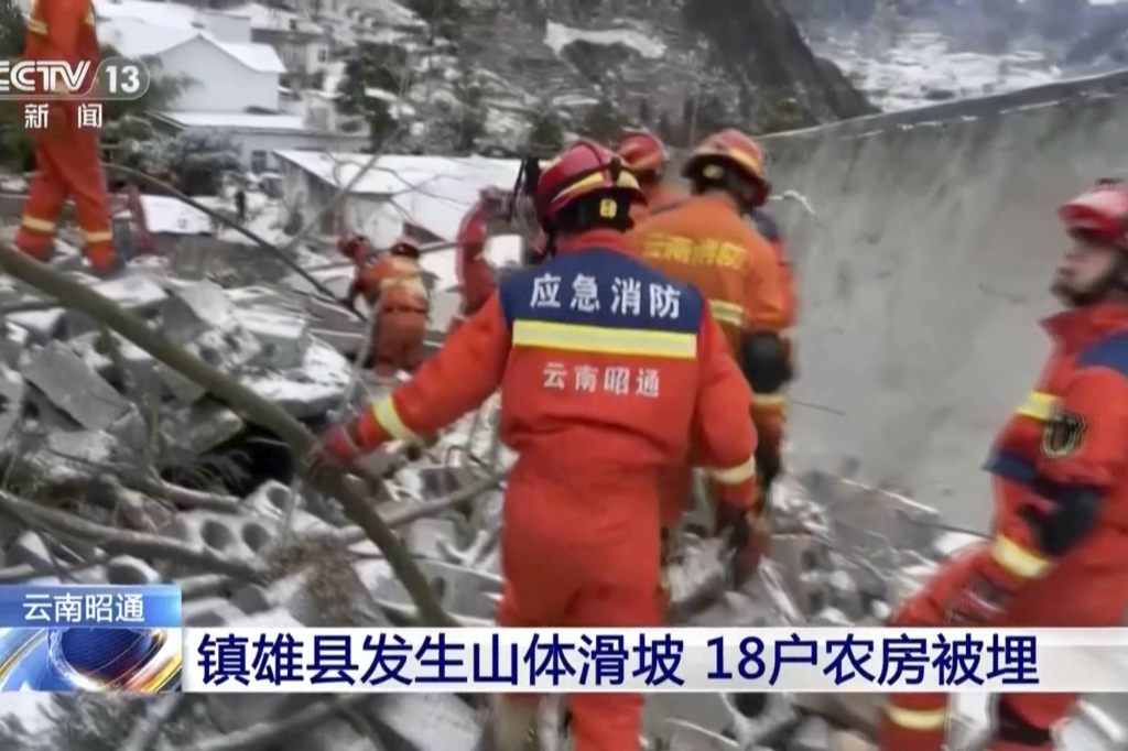 Mehr als 40 Menschen bei Erdrutsch in China verschüttet