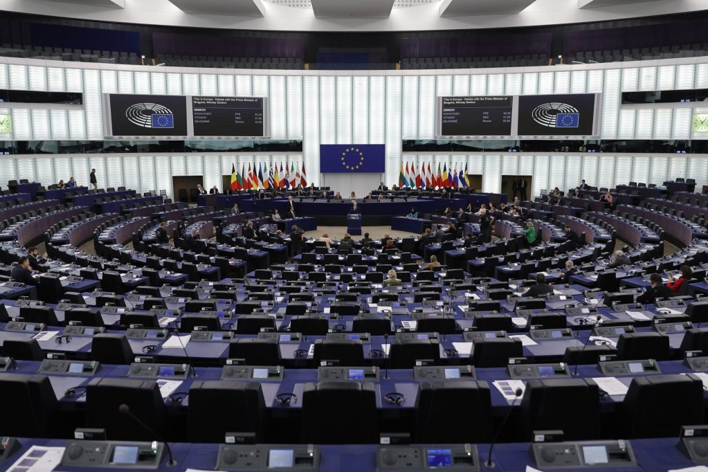 Analyse prognostiziert starken Rechtsruck bei Europawahlen