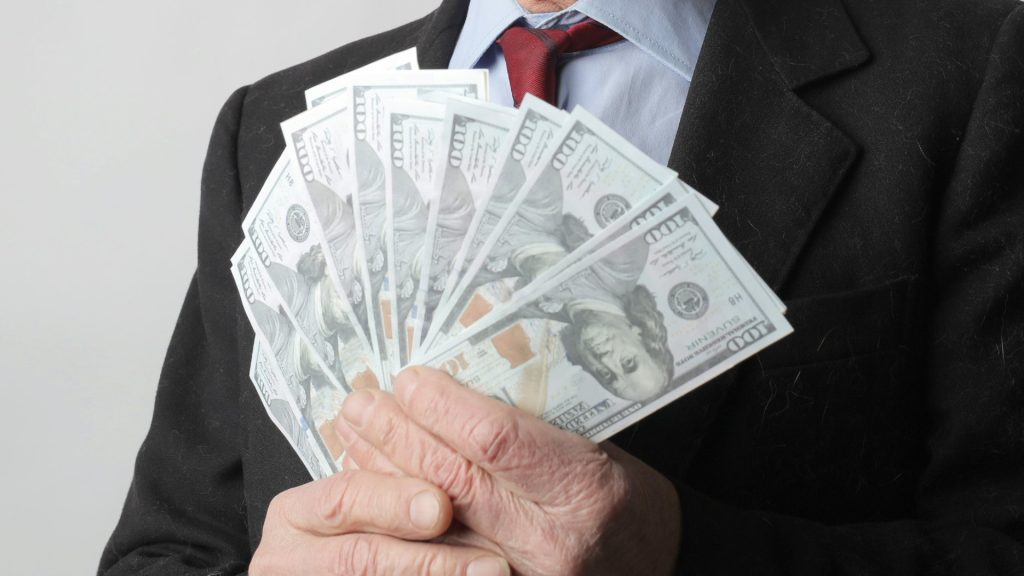 Superreiche werden trotz Inflation und Krisen noch reicher