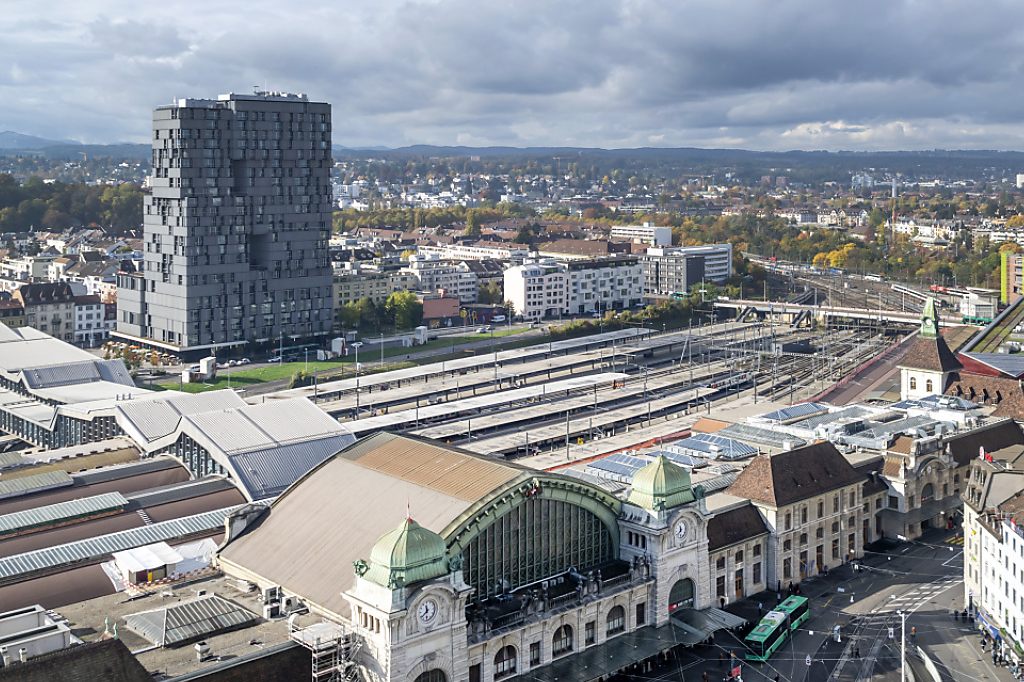 Vom Gundeli in die Stadt: Vielleicht geht&#8217;s bald mit dem Velo über den Bahnhof SBB