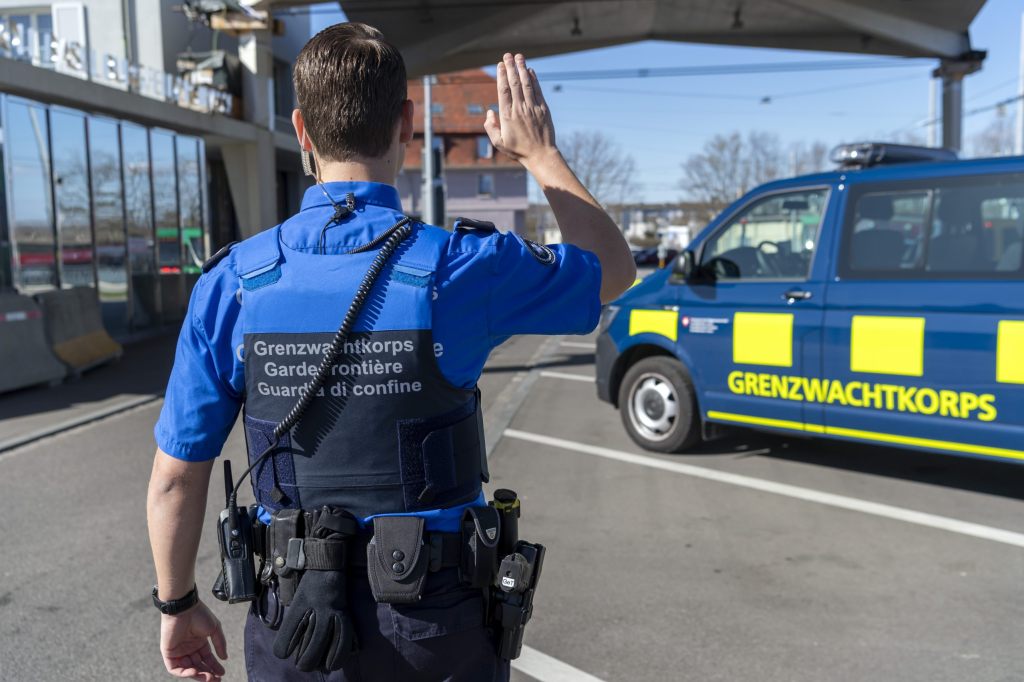 SVP-Initiative will systematische Grenzkontrollen &#8211; für Basel ein Albtraum