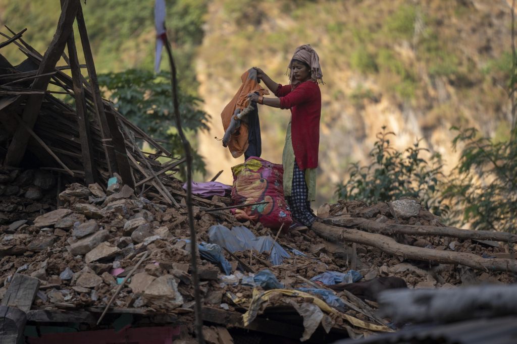 68’000 Kinder brauchen nach Erdbeben in Nepal Hilfe
