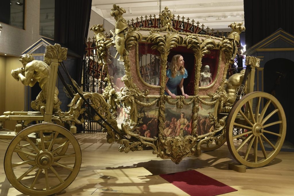 Kutsche aus «The Crown» für 61’000 Franken versteigert