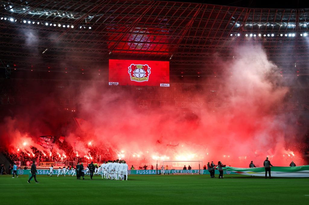 Leverkusen nimmt auch die Hürde Stuttgart