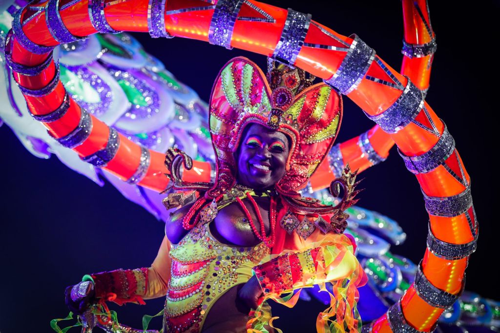 Gegen Rassismus und für kulturelle Traditionen: Rio feiert Karneval