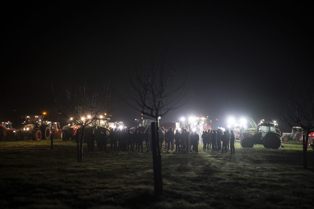 Hunderte Bauern demonstrieren für höhere Preise