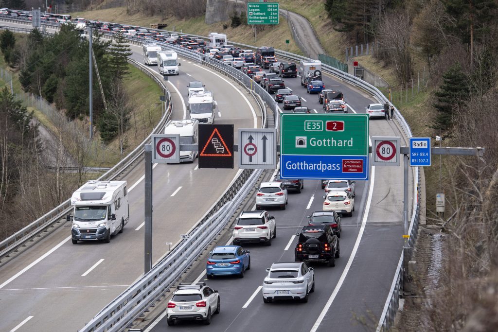 Osterstau vor dem Gotthardtunnel beginnt schon dieses Wochenende