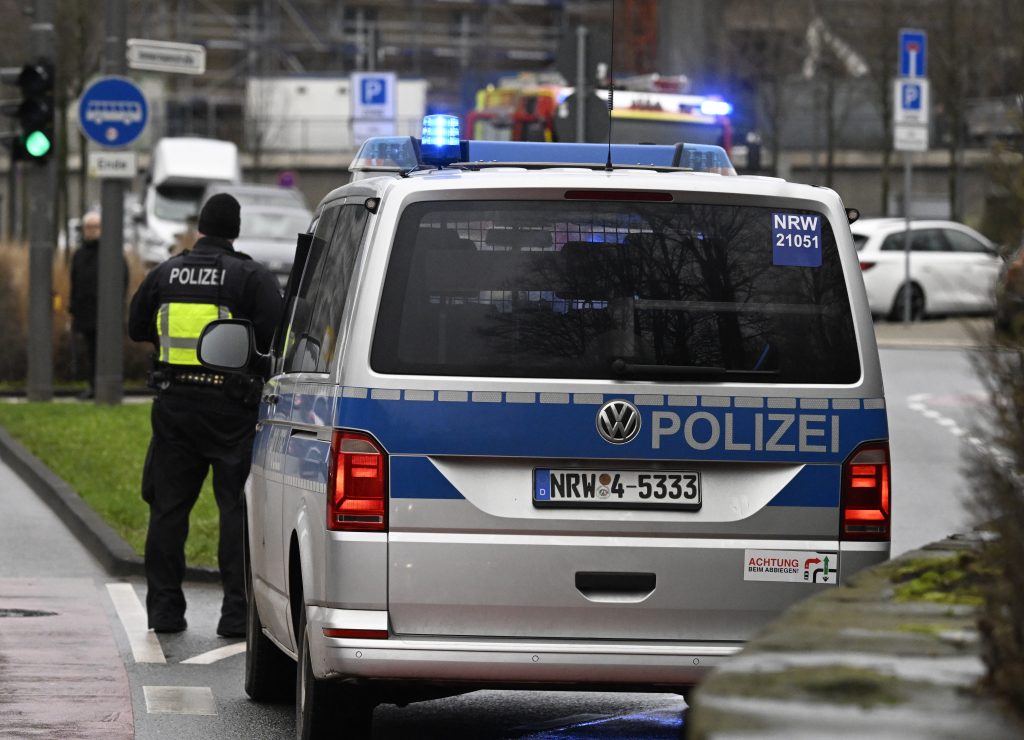 Erneut schwerer Busunfall: Reisegruppe verunglückt auf Autobahn