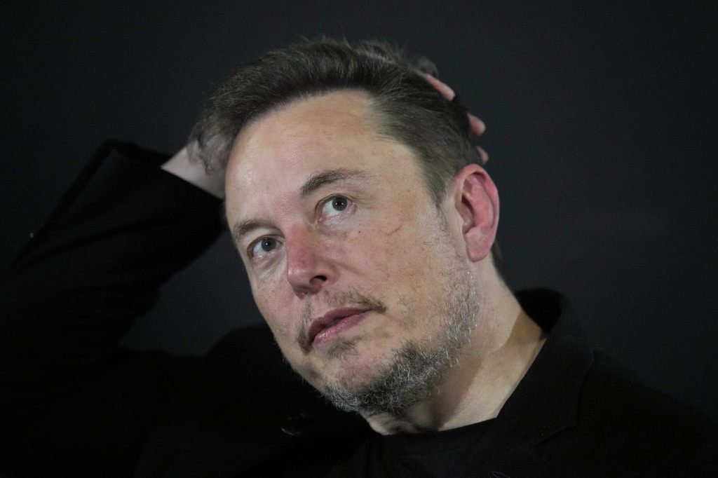 Ex-Manager wollen bei Musk Millionen-Abfindungen einklagen