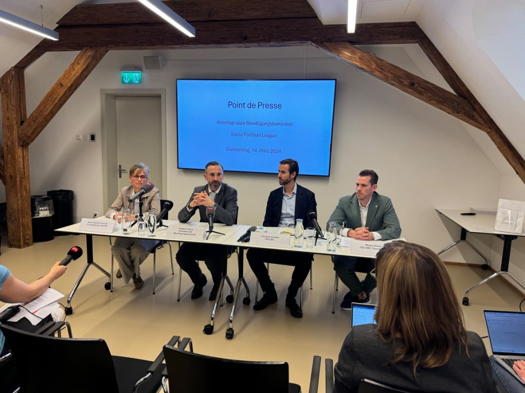 Umstrittenes Modell gegen Fangewalt tritt in Kraft – Liga stellt sich gegen Kantone