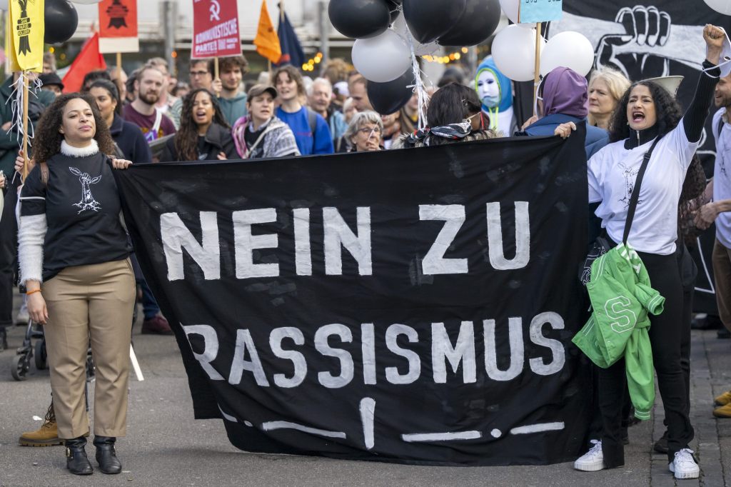 Rassismus-Vorfälle haben 2023 in der Schweiz um 24 Prozent zugenommen