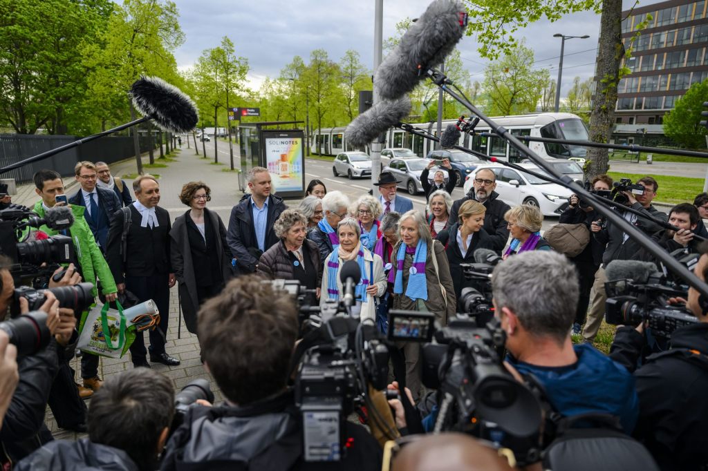 Schweiz verletzt Menschenrechte bei Klimafragen