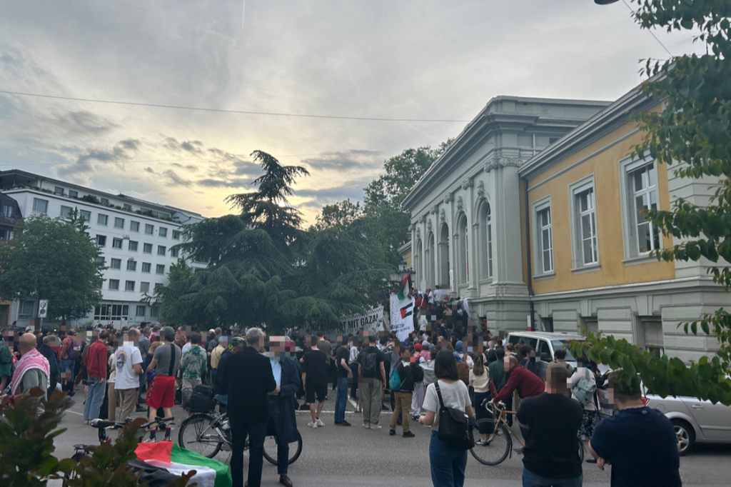 Uni Basel lässt Protestierende bis Mittwochmorgen gewähren