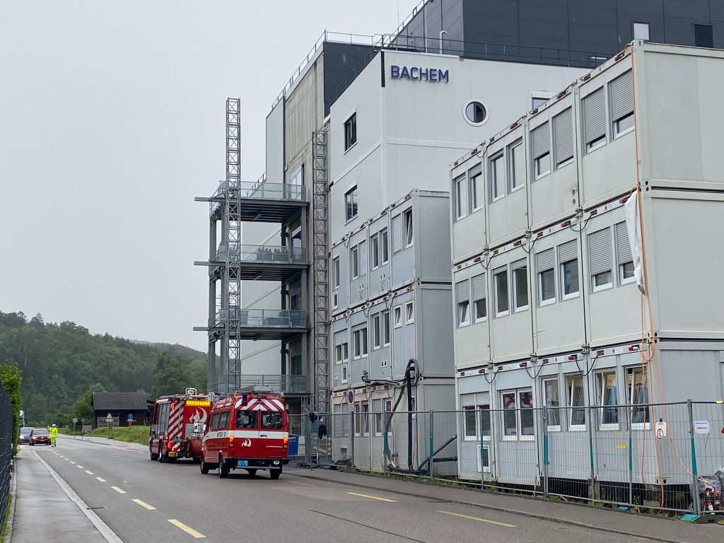 Grosseinsatz in Bubendorf wegen explodierter Leitung