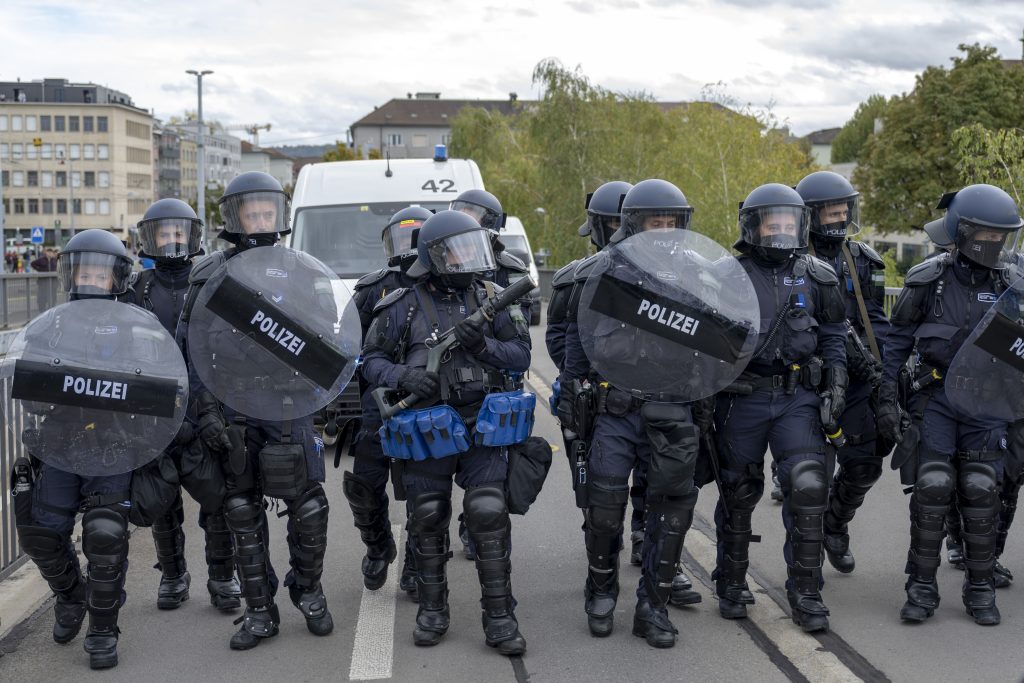 «Angstkultur», Sexismus, Rassismus: Stimmung bei der Polizei auf dem Tiefpunkt