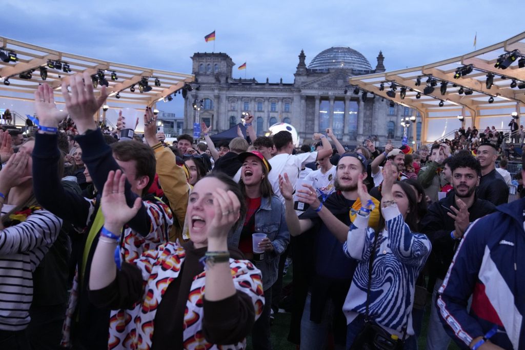 Fanzones in Berlin bleiben am Dienstag geschlossen