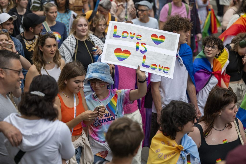 Drohung gegen Zürcher Pride: Polizei verhaftet Jugendliche
