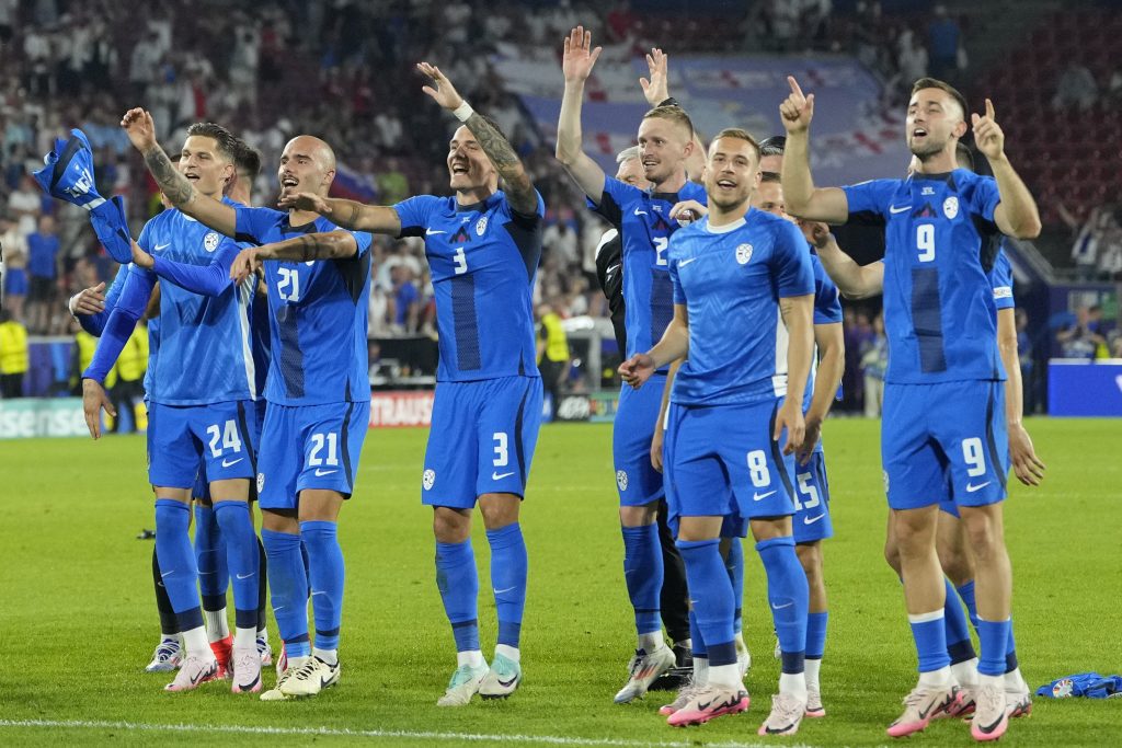 EM-Gruppenphase: Eine grosse Überraschung und enttäuschende Top-Teams