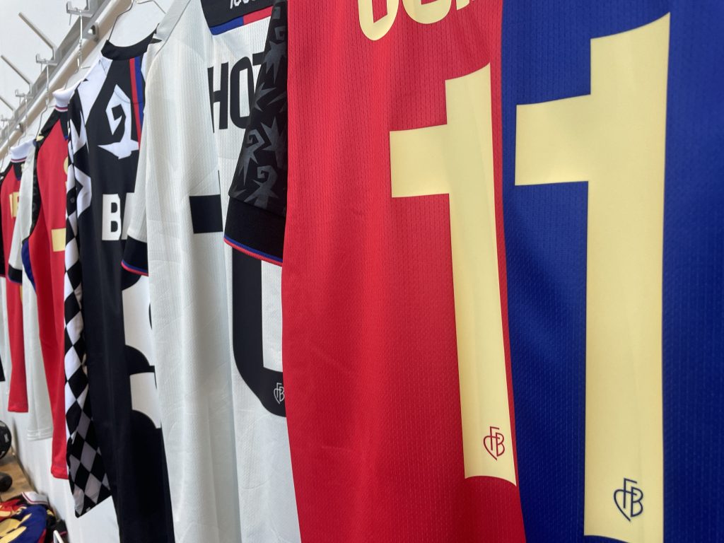 Wie der FCB dank eines Basler Grafikers doch noch einen Titel holte