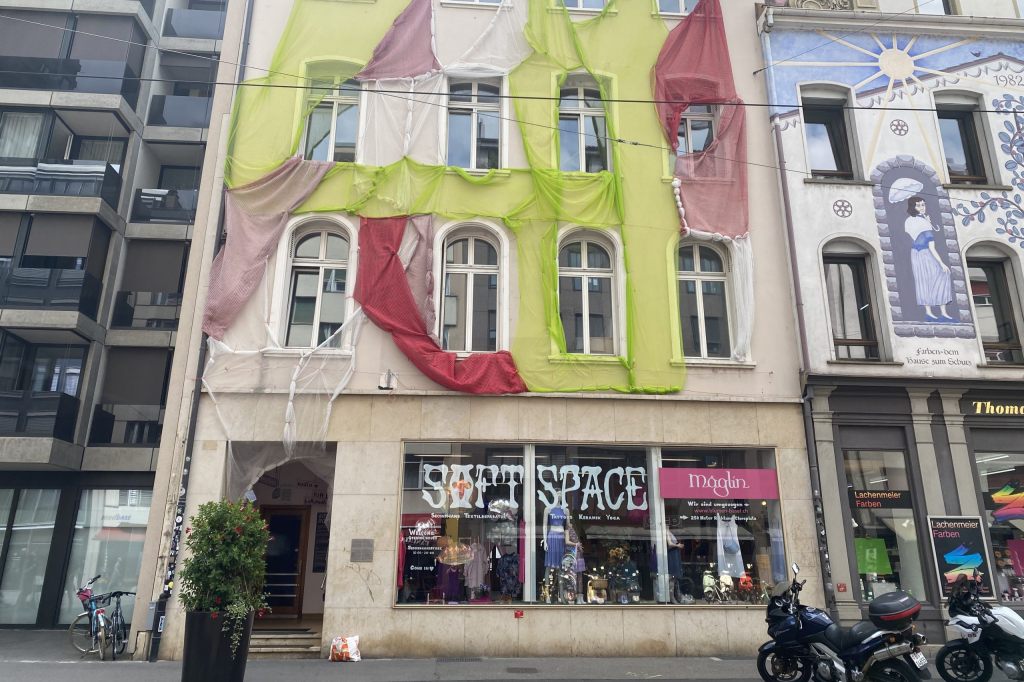 Jetzt wird abgerissen: Zoff um Haus an Clarastrasse kommt zu einem Ende