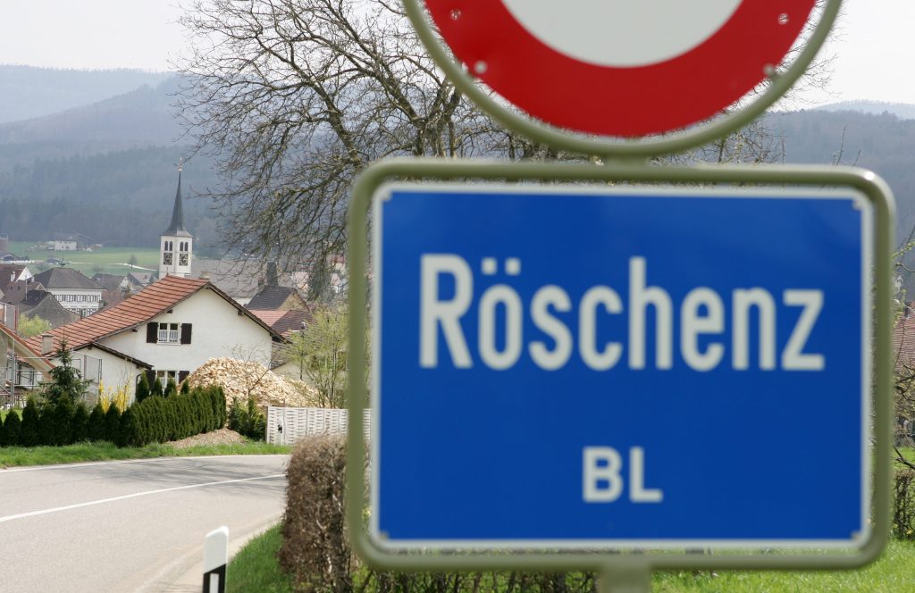 Gegen getunte Autos: Röschenz testet Lärmradar