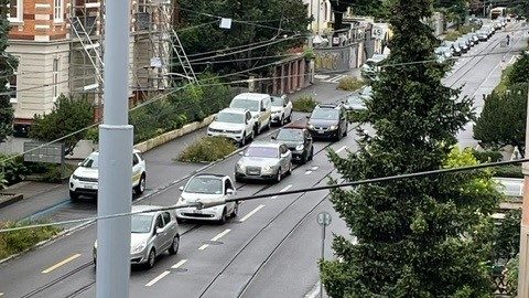 Nach Viertelkreis-Baustelle: Deshalb stauen sich die Autos im Gundeli noch immer