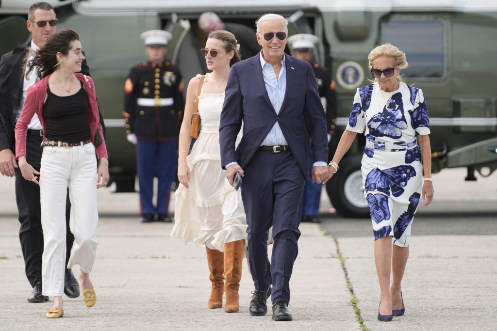 Bidens Familie gegen Rückzug aus Wahlkampf