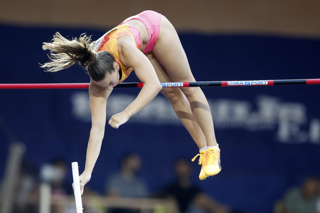 Schweizer Rekord: Angelica Moser fliegt in neue Sphären