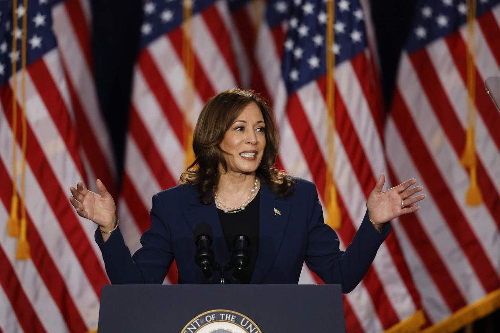 Harris geht Trump bei erstem Wahlkampfauftritt hart an