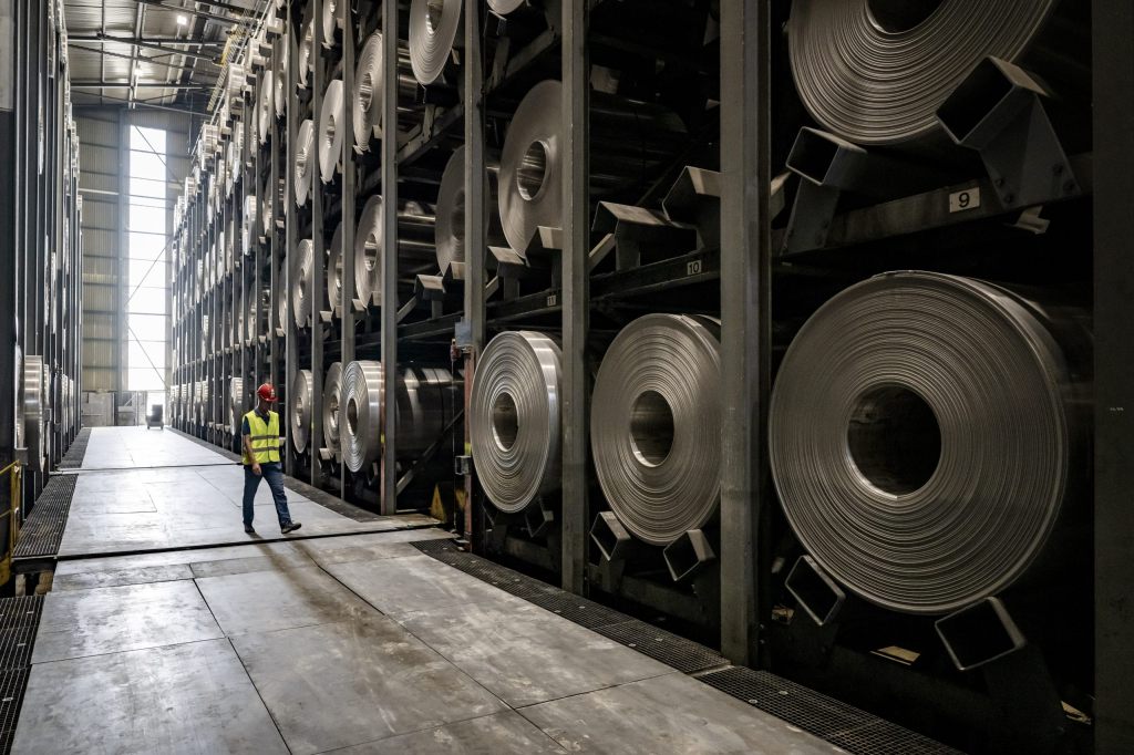 Schweizer Industrie verharrt im Tief
