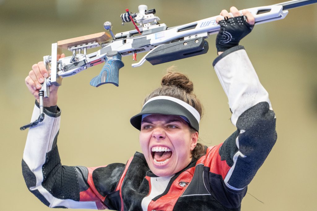Schützin Chiara Leone holt erste Schweizer Goldmedaille