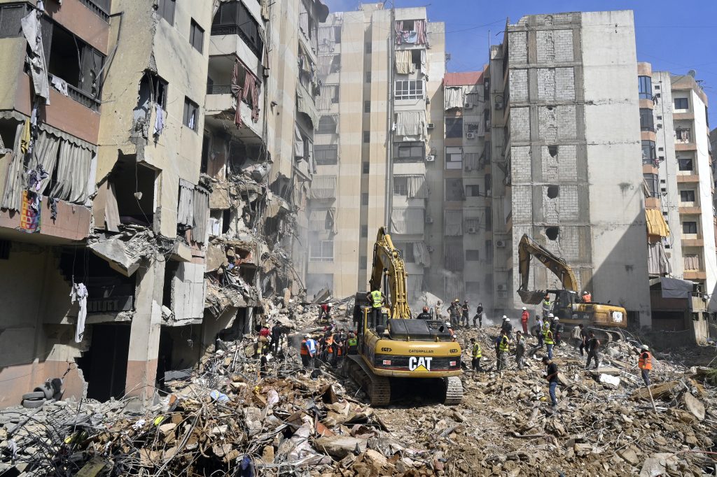 Suche nach Vermissten nach Israels Angriff in Beirut geht weiter