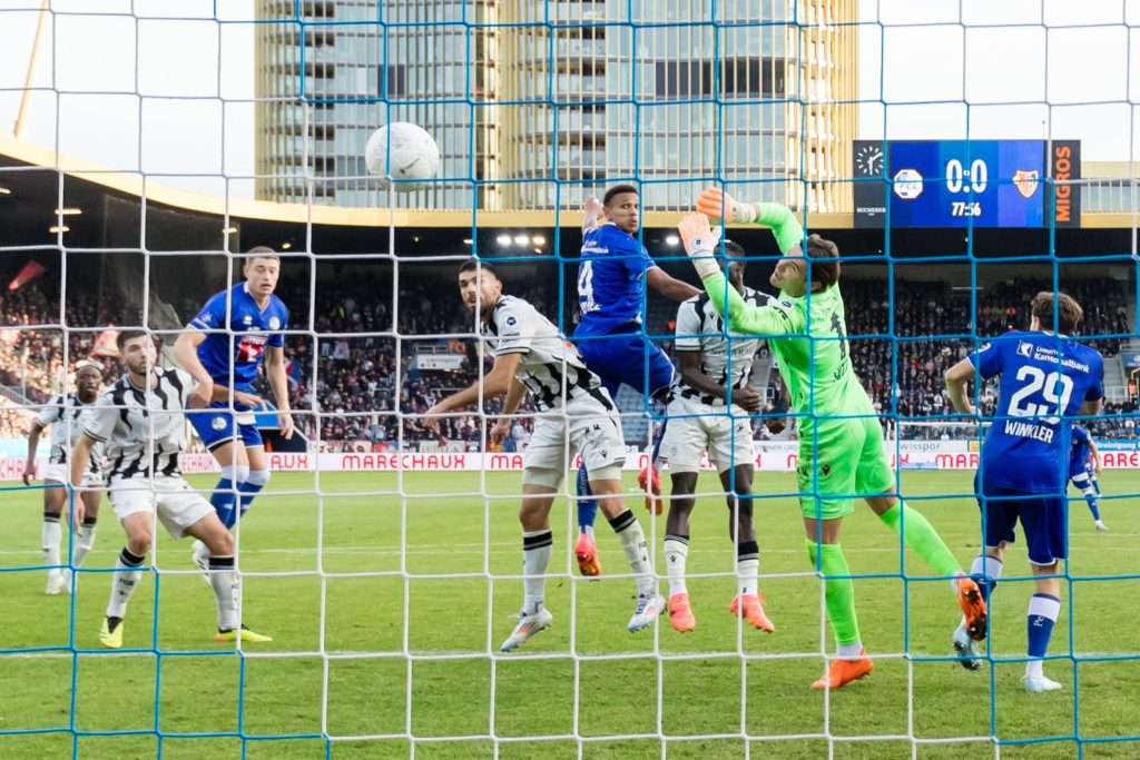 Captain Schmid: «Beim FCB spricht man von einer Krise, wenn man mal zwei Spiele verliert»