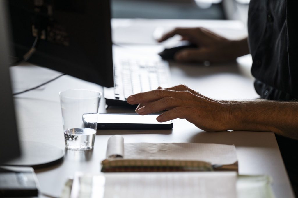 Flexible Arbeitszeiten nur für Minderheit belastend