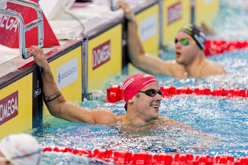 Ponti schwimmt erstmals Weltrekord
