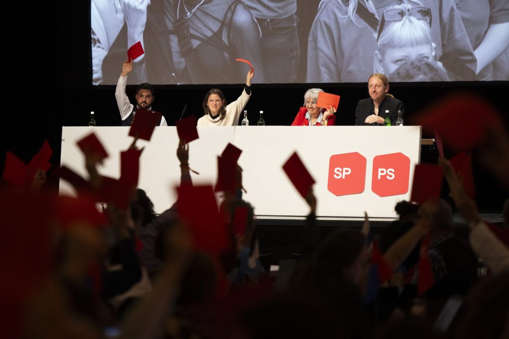 Wermuth und Meyer können Co-Präsidium der SP Schweiz fortführen