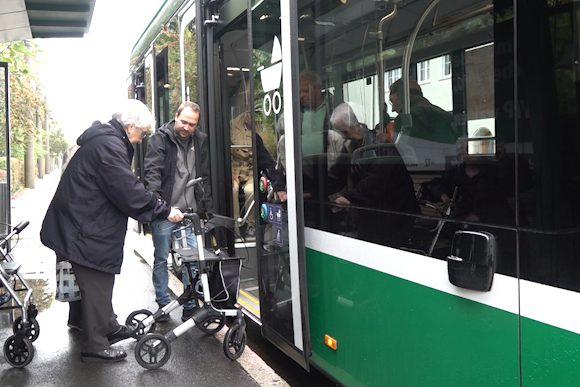 Sicher mobil im Alter: «Der Bus ist keine Wohnstube, es kann immer etwas passieren»