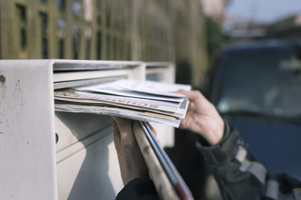 Italienische Briefträgerin stellt zehn Jahre keine Post zu