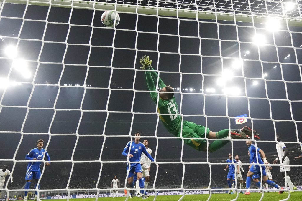 England und Norwegen steigen auf, Frankreich düpiert Italien