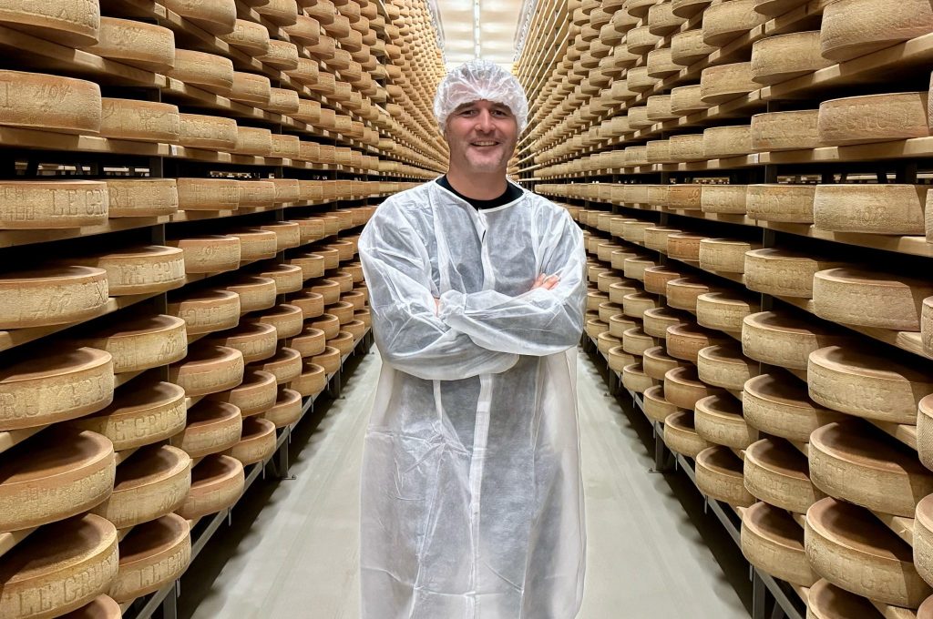 Alex Frei darf sich neu Käse-Sommelier nennen